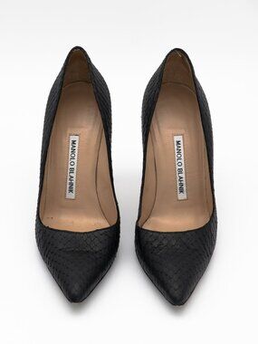 Manolo Blahnik Snakeskin Embossed BB 105 Pointed Stiletto Pumps Size 36